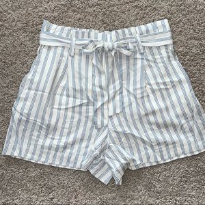Loft Off White Blue Stripe High Rise Shorts Paperbag Style Size Medium